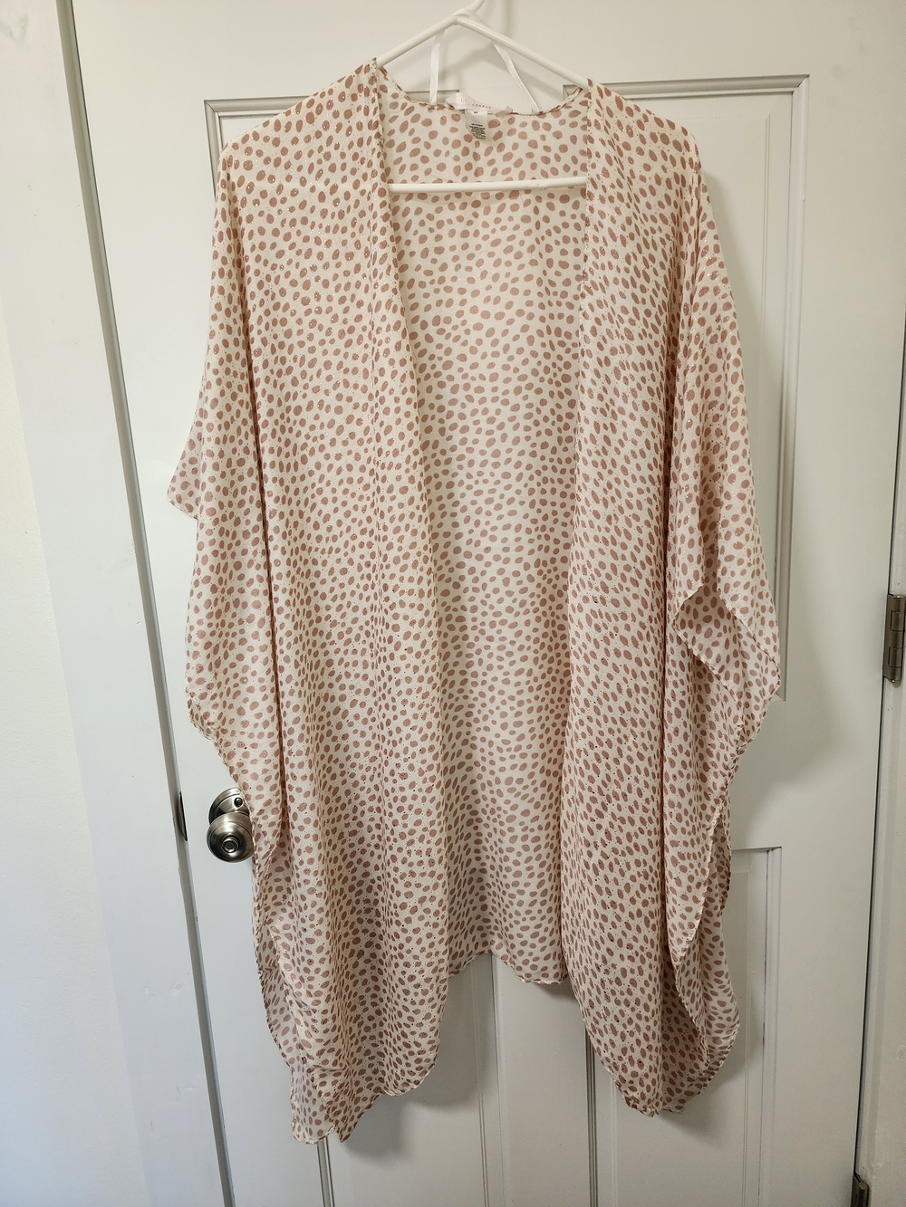 LC Lauren Conrad Cream and Blush Pink Polka Dot Kimono Wrap